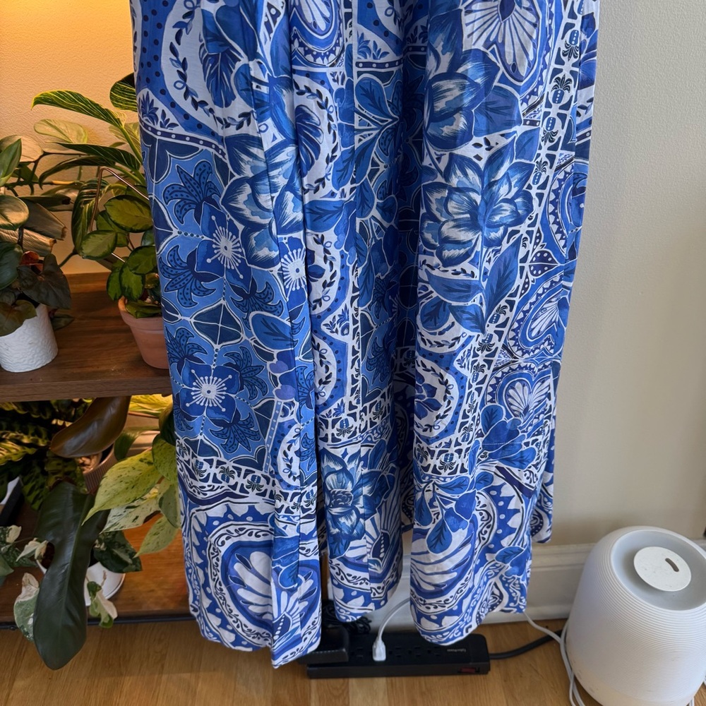 NWT FARM Rio Blue Tile Dream Sleeveless Maxi Dress Size Large - Picture 11 of 12